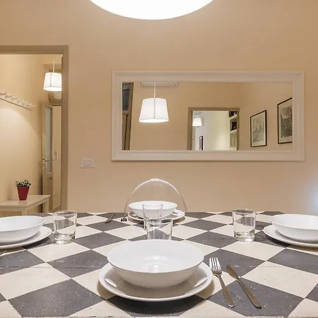 Guesthost - Campo De' Fiori Flat Appartement Rome