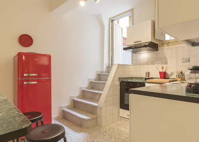 Guesthost - Campo De' Fiori Flat *